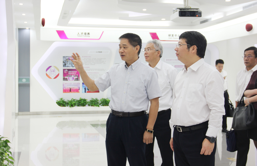 六盘水市委副书记、市长李刚一行来访深圳清华大学研究院与力合科创集团